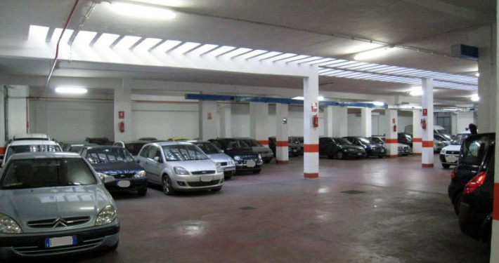 Parcheggio roma Eroi interno 3
