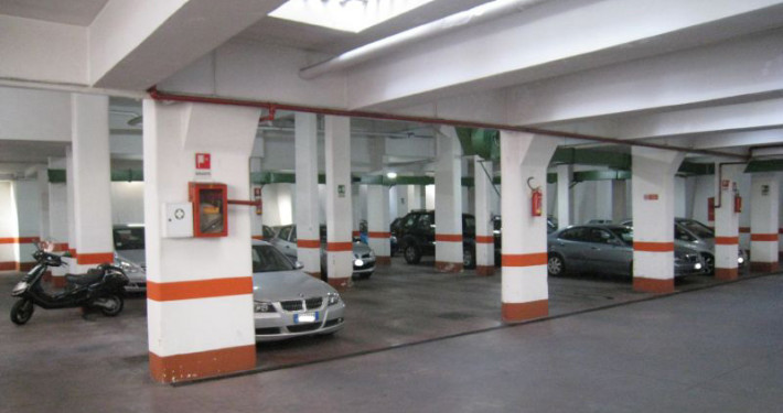 parcheggio viale marconi interno 3